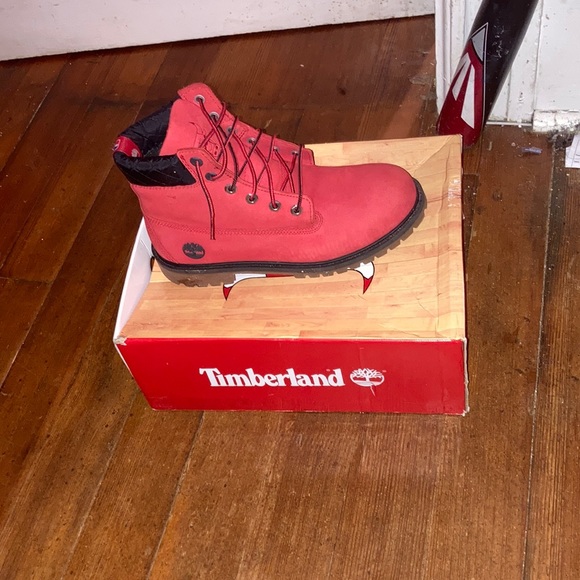 Timberland 6 premium Chicago Bulls Red - Picture 1 of 5